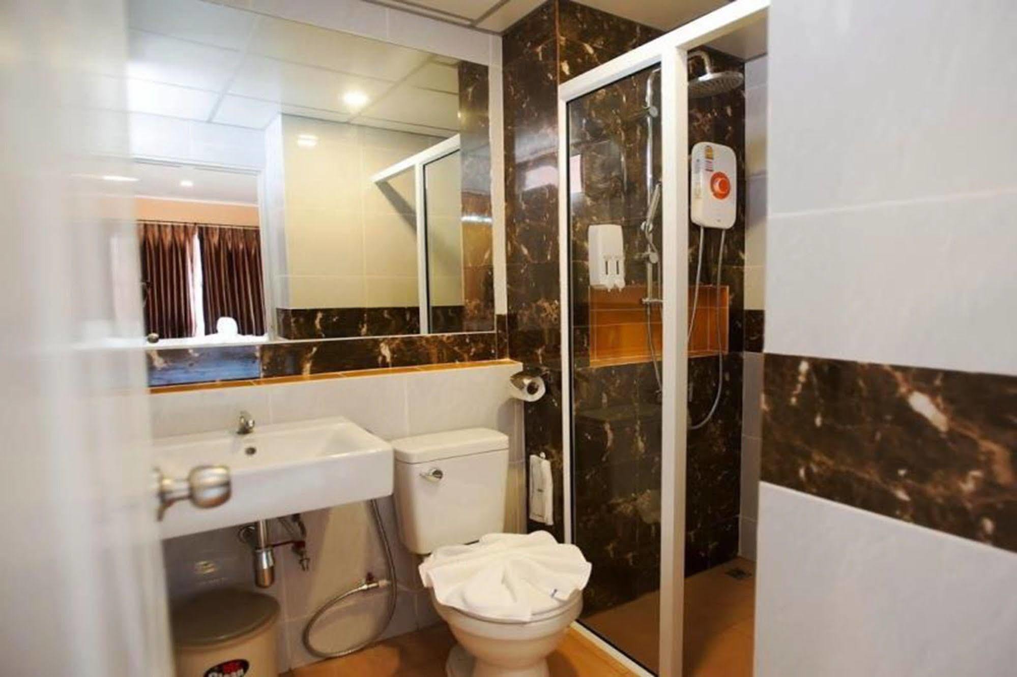 Family Hotel Khon Kaen Luaran gambar
